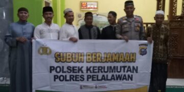 Polsek Kerumutan Gelar Gerakan Subuh Berjamaah untuk Ciptakan Suasana Kondusif