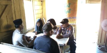 Polsek Pangkalan Lesung Gelar Jumat Curhat, Warga Diberi Imbauan Jelang Ramadhan