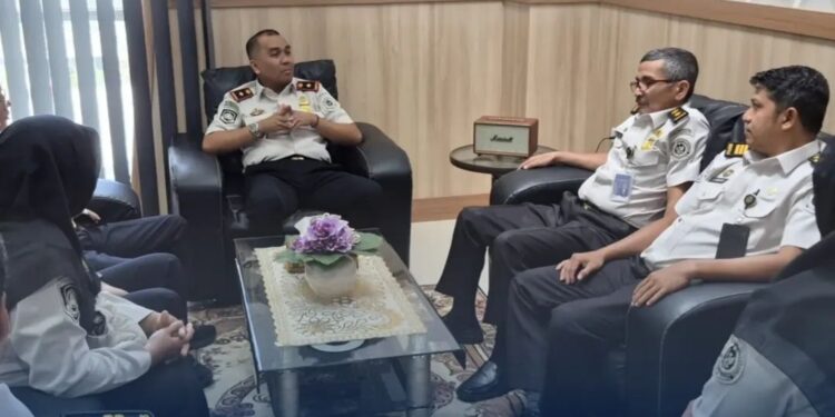 Teuku Teguh Abdi Terima Kunjungan Tim Operasi Mandiri Kanwil Dirjen Imigrasi Aceh