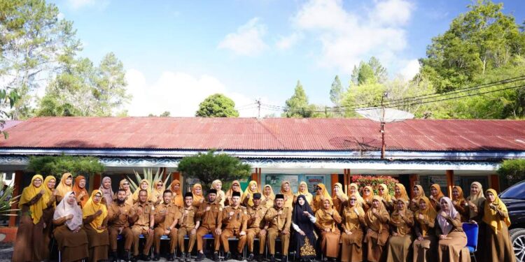 Di SMAN 4 Takengon,  Wabup Muchsin Hasan Sampaikan Arahan Bupati Hari Pertama Sekolah