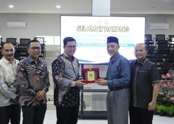 Pemkab Aceh Tengah Dan Institut Kesehatan Helvetia Teken MoU