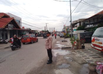 Polsek Pangkalan Kerinci Gelar Pengamanan dan Pengaturan Lalin Pasar Ramadan