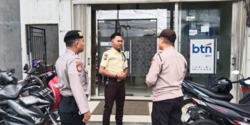 Polsek Pangkalan Kerinci Gelar Patroli KRYD, Sasar Bank dan Gerai Ritel