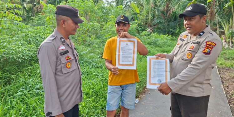 Polsek Kuala Kampar Sosialisasikan Maklumat Kapolda Riau tentang Larangan Karhutla