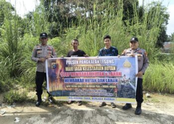 Polsek Pangkalan Lesung Patroli Karhutla dan Sosialisasi Larangan Bakar Lahan