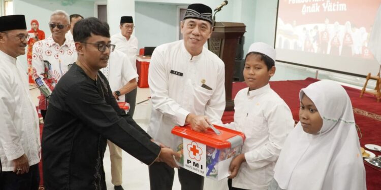 2.000 PMR Terima Santunan, Eka Dharmawan Apresiasi Bakti Ramadan PMI Jaktim 
