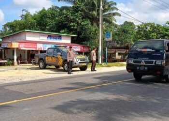 Polsek Pangkalan Lesung Gelar Patroli Lalu Lintas di Jalur Rawan untuk Antisipasi Kecelakaan