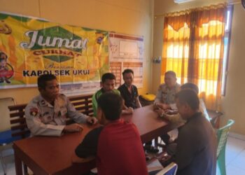 Polsek Ukui Gelar Jumat Curhat, Tampung Aspirasi dan Sampaikan Pesan Kamtibmas kepada Masyarakat