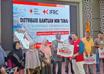 PMI dan IFRC Salurkan Bantuan Non Tunai ke 2.306 KK Terdampak Bencana di Aceh Tamiang 