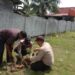 Penanaman Bibit Pohon di Kuala Kampar, Polsek Kuala Kampar Dukung Program Green Policing