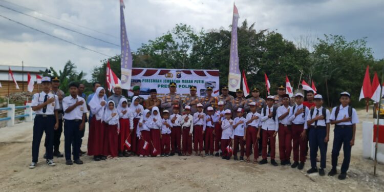 Polres Pelalawan Resmikan Dua Jembatan Beton Presisi di Sorek Satu, Akses Warga Kian Lancar