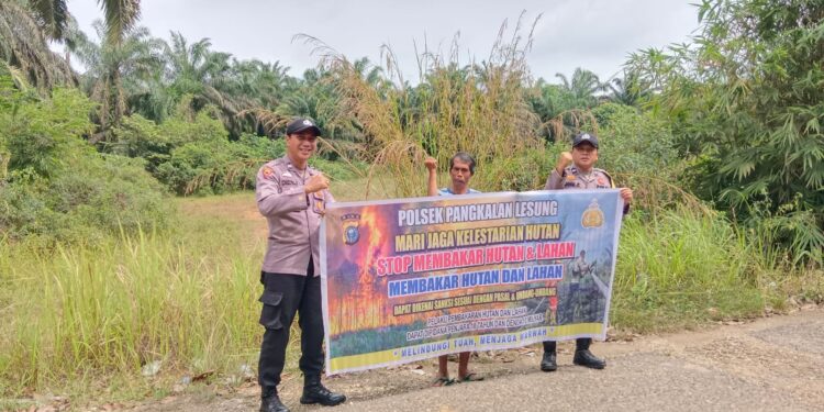 Polsek Pangkalan Lesung Intensifkan Patroli Karhutla dan Edukasi Warga