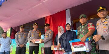 Kapolres Kuansing Tinjau Pos Pelayanan Ops Ketupat di Inuman, Tekankan Pelayanan Humanis