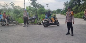 Polsek Teluk Meranti Atur Lalu Lintas di Pasar Ramadhan, Cegah Kemacetan dan Laka Lantas