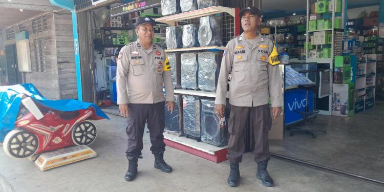 Polsek Kuala Kampar Gelar Patroli KRYD Cegah Tindak Pidana C3 di Pasar Minggu