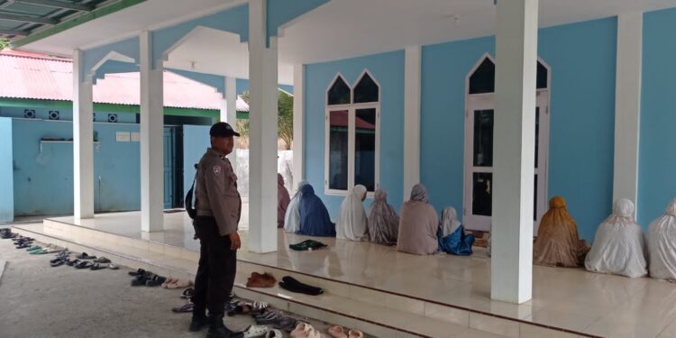 Polsek Pangkalan Kuras Amankan Shalat Idul Fitri Muhammadiyah, Situasi Aman dan Kondusif