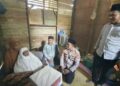 Kapolsek Marzuki Tebar Kebahagiaan Untuk Dhuafa Jelang Lebaran Di Tanah Luas