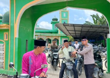 Polsek Langgam Gelar Sedekah Ekologis Peringati Hari Hutan Sedunia