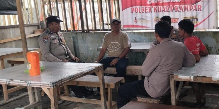 Polsek Kuala Kampar Gelar Minggu Kasih, Bahas Harkamtibmas hingga Kenakalan Remaja