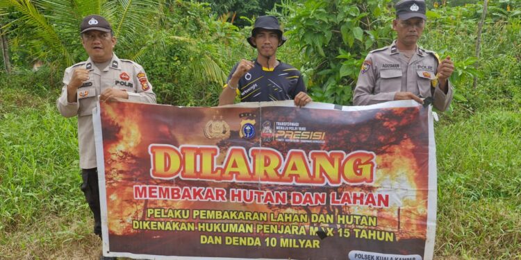 Cegah Karhutla Sejak Dini, Polsek Kuala Kampar Sosialisasikan Maklumat Kapolda Riau