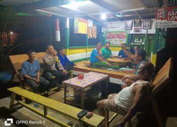 Polsek Kerumutan Patroli Pos Kamling, Tingkatkan Keamanan dan Kesadaran Masyarakat