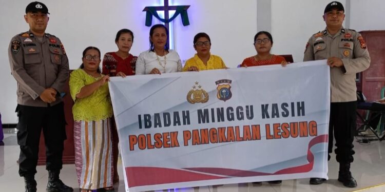 Polsek Pangkalan Lesung Tampung Keluhan Warga Lewat Minggu Kasih di Gereja Methodist