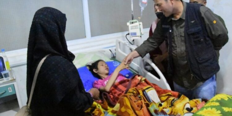 Khusnul Khatimah, Remaja Asal Mungkur Berjuang Melawan Penyakit Komplikasi