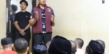 Buka Puasa Dengan Tahanan: Iptu Firman Berikan Sentuhan Humanis