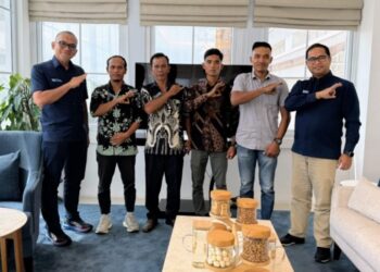 Holding Perkebunan Nusantara Apresiasi Pemanen Berprestasi di PalmCo Regional III