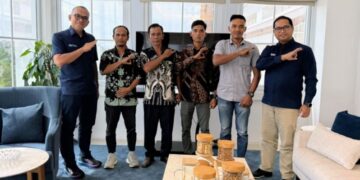 Holding Perkebunan Nusantara Apresiasi Pemanen Berprestasi di PalmCo Regional III