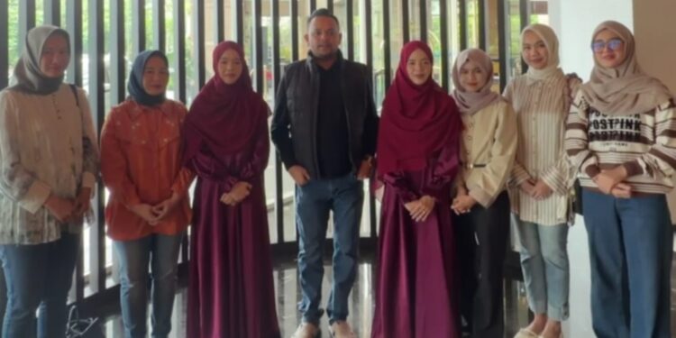 Dukungan Besar untuk 2Z! Ketua Elang 3 Hambalang Riau dan Dirut Green Palma Totalitas Dukung Finalis Cahaya Muda Indonesia Asal Kampar