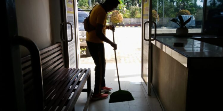 Polsek Kerumutan Gelar Gerakan Polri Asri, Wujudkan Lingkungan Kerja Bersih