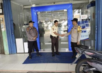 Polsek Pangkalan Lesung Gelar Patroli Dialogis, Antisipasi Kejahatan C3