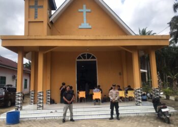 Polsek Kerumutan Amankan Tiga Gereja Saat Ibadah Jumat Agung di Pelalawan