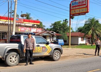 Polsek Pangkalan Lesung Gelar Pengaturan Lalu Lintas, Antisipasi Kecelakaan di Jalintim