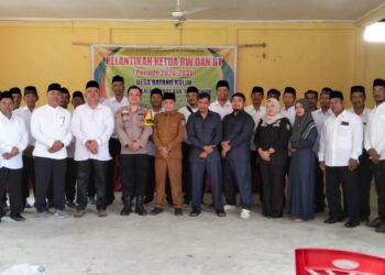 Sebanyak 20 RT di Batang Kulim Resmi Dilantik, Ini Pesan Kepala Desa