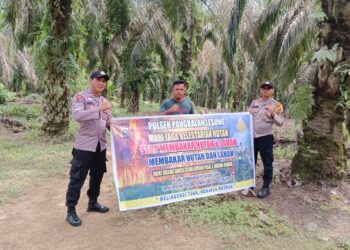 Polsek Pangkalan Lesung Patroli Karhutla, Sosialisasikan Larangan Membakar Lahan