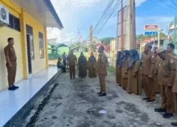 Plt Camat Simpang Kanan Minta ASN Berikan Pelayanan Maksimal Pada Masyarakat