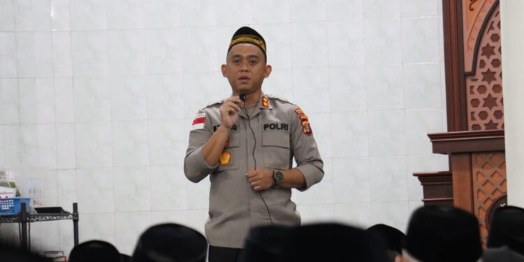 Safari Subuh, Kapolres Aceh Tengah Ajak Warga Jaga Kamtibmas, Waspada Hoaks dan Tingkatkan Pengawasan Anak