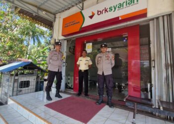 Polsek Kuala Kampar Gelar Patroli KRYD, Antisipasi Kejahatan C3 di Objek Vital dan Pertokoan
