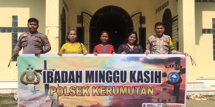 Polsek Kerumutan Gelar Minggu Kasih di Gereja St. Thomas, Tekankan Toleransi dan Kamtibmas