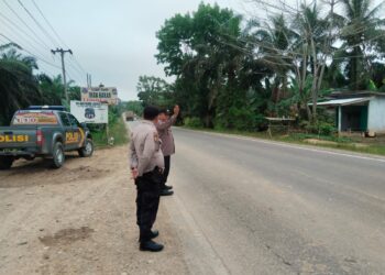 Polsek Pangkalan Lesung Gelar Patroli Rutin di Jalur Lintas Timur, Antisipasi Kecelakaan dan C3