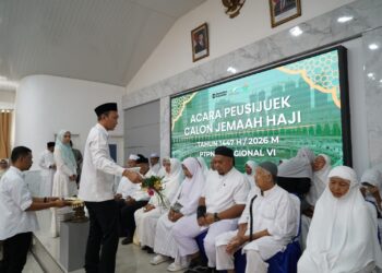 PTPN IV Regional VI Gelar Peusijuek Keberangkatan Karyawan Calon Jemaah Haji