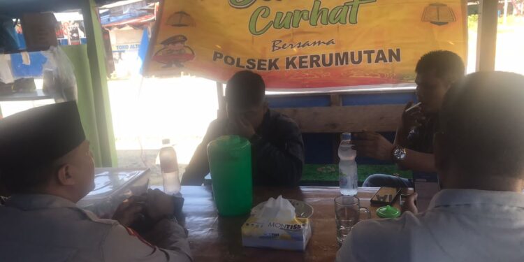 Polsek Kerumutan Gelar Jumat Curhat, Warga Keluhkan Aksi Balap Liar Remaja di Bukit Lembah Subur