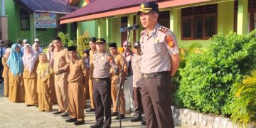 HUMANIS! Polsek Siak Hulu Gelar Police Go to School di SMPN 6, Ajak Siswa Jauhi Narkoba dan Cintai Lingkungan