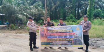 Polisi Gencarkan Patroli Karhutla di Pangkalan Lesung, Sosialisasi Larangan Bakar Lahan