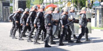 Kapolres Pantau Langsung Latihan Asah Kemampuan Personel dalam Pengamanan dan Pengendalian Massa
