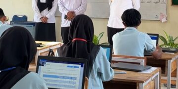 Monitoring Peserta TKA SMPN 1 Talengon, Wabup Muchsin Beri Dukungan Moril Dan Apresiasi