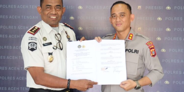 Tuntaskan Overstaying, Karutan Takengon Dan Kapolres Aceh Tengah Tandatangani PKS