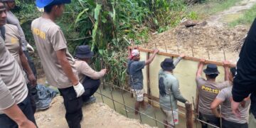 Hari Kedelapan, Pengerjaan Jembatan Presisi Polri di Ukui Terus Dikebut